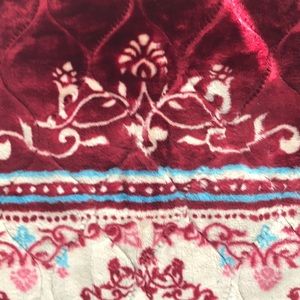 Meet your Posher, Saba